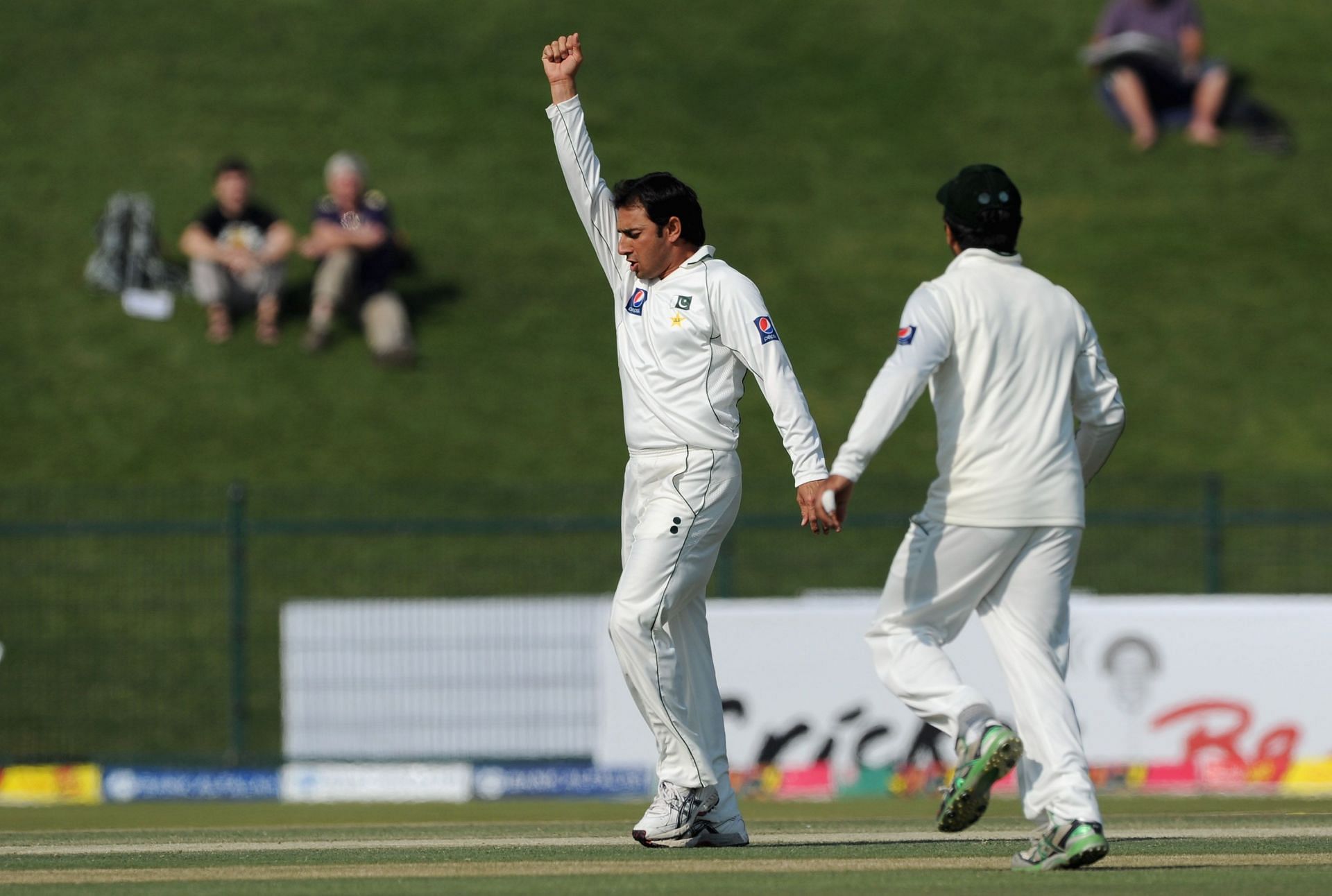 England v Pakistan: 2nd Test - Day Three